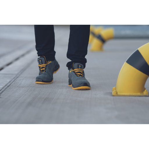 YUWILL MF ESD S1P SRC félcipő szürke 48